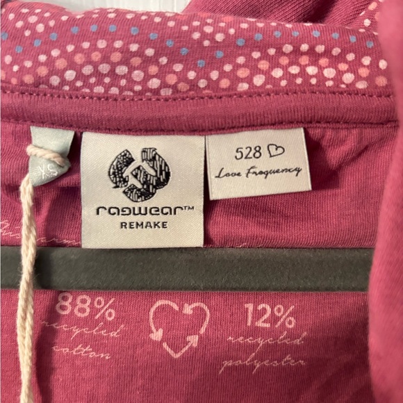 RAGWEAR LIBRIA REMAKE Women's Sweatshirt NWT in Raspberry Size US 4 (XS) - Picture 8 of 9